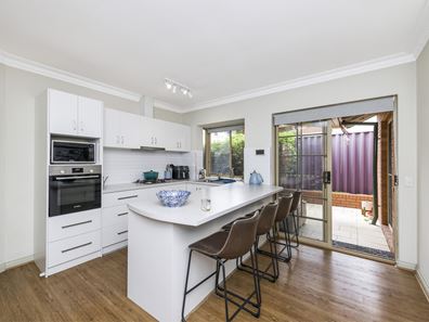 2/10 Norton Street, South Perth WA 6151