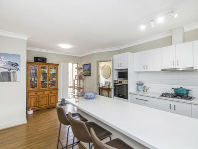2/10 Norton Street, South Perth WA 6151