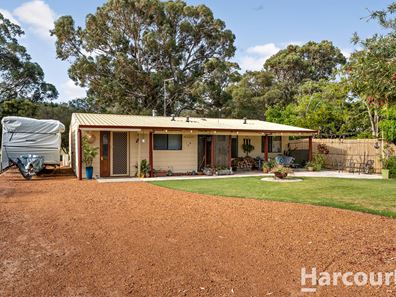 30 Fairway Terrace, Preston Beach WA 6215