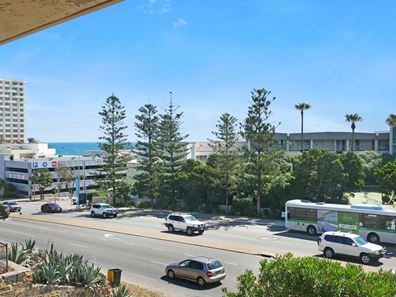 7/182-184 West Coast Highway, Scarborough WA 6019