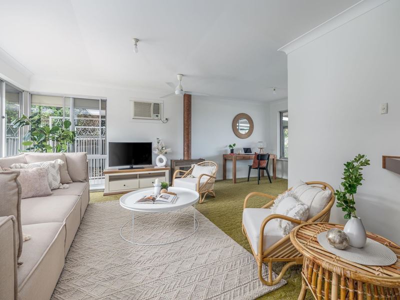 20 Chalfont Way, Swan View