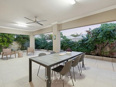 17 Polglase  Fairway, Clarkson WA 6030