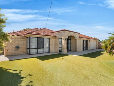 20 June Road, Safety Bay WA 6169