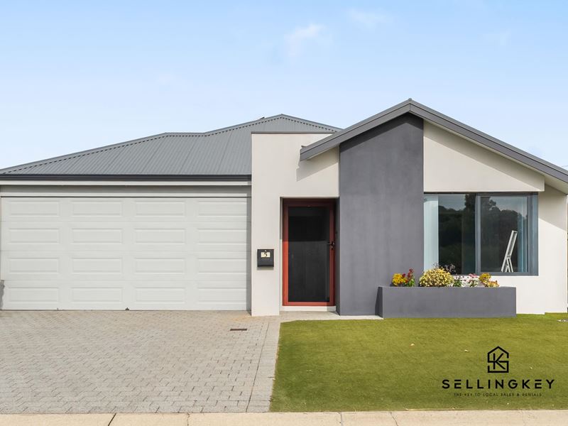 5 MCPHAIL STREET, Piara Waters WA 6112