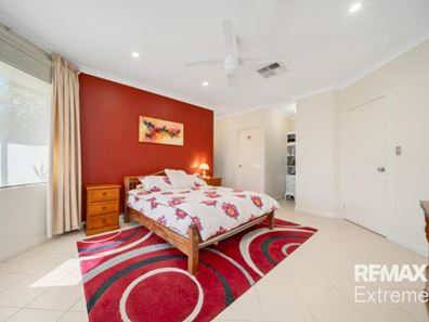 10 Narranbee Ridge, Tapping WA 6065