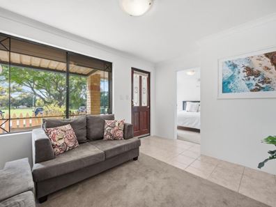1/22 Webber Street, Willagee WA 6156