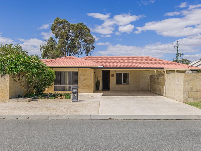 2 Palamuna Court, Hillman