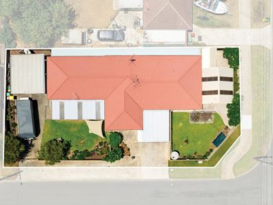 2 Palamuna Court, Hillman WA 6168