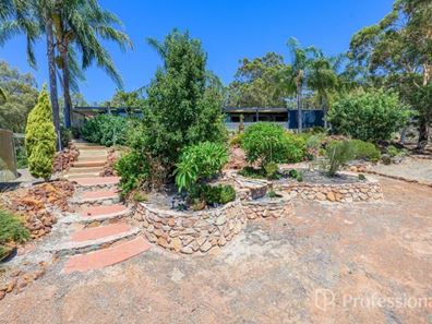 74 Hart Drive, Chittering WA 6084