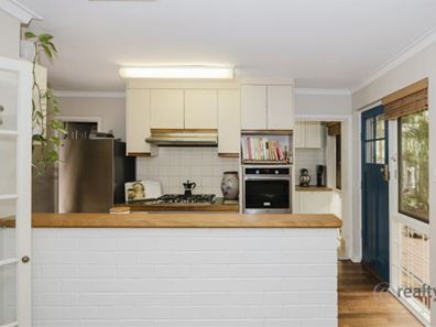 7 Flinders Crescent, Bull Creek WA 6149