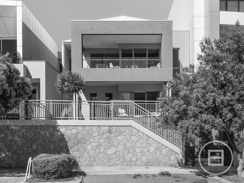 69 Caledonia Loop, North Coogee WA 6163