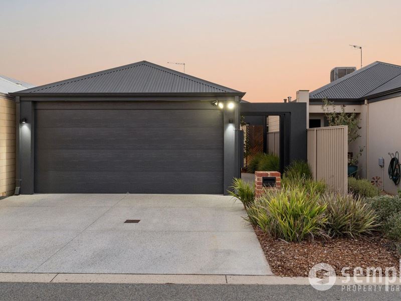 9 Capello Lane, Hammond Park WA 6164