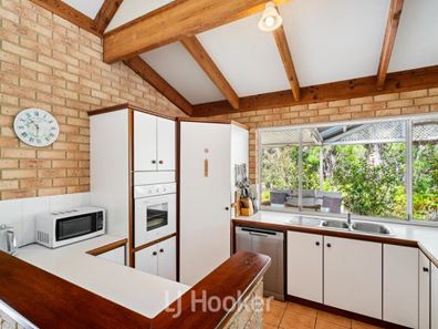 2/14 Seagrass Cove, Dunsborough WA 6281