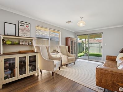 27 Mayor Street, Harrisdale WA 6112