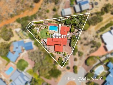 17 High Peak Place, Lesmurdie WA 6076