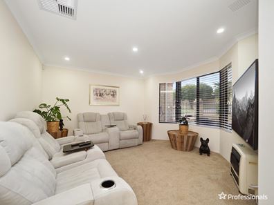 15A Wolya Place, Westminster WA 6061