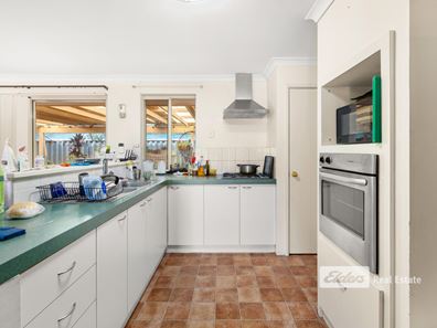 4 Clematis  Lane, Glen Iris WA 6230