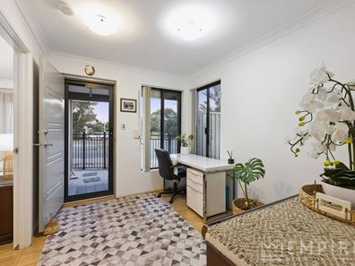 69 Watson Road, Beeliar WA 6164