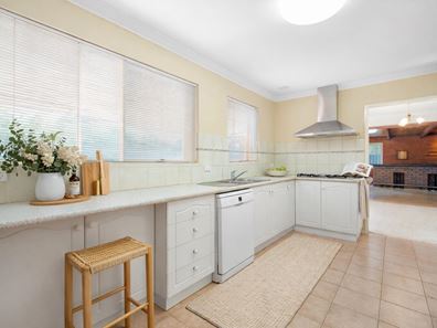49 Scribbly Gum Square, Willetton WA 6155