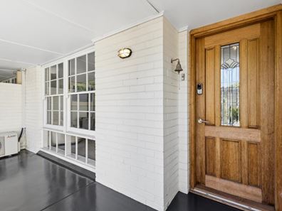 118A Weaponess Road, Wembley Downs WA 6019