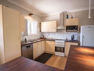 7 Orchid Close, South Hedland WA 6722