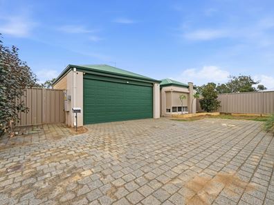 66 Cumbine Loop, Martin WA 6110