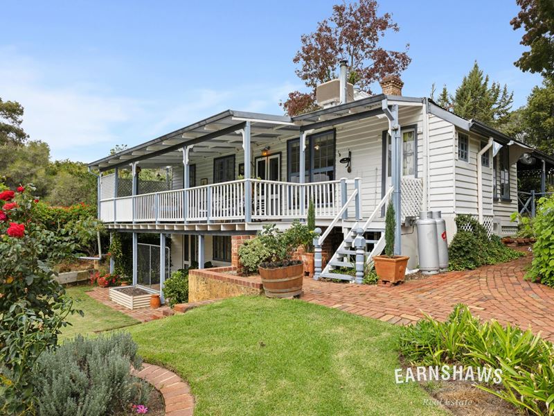 67 Hartung Street, Mundaring WA 6073