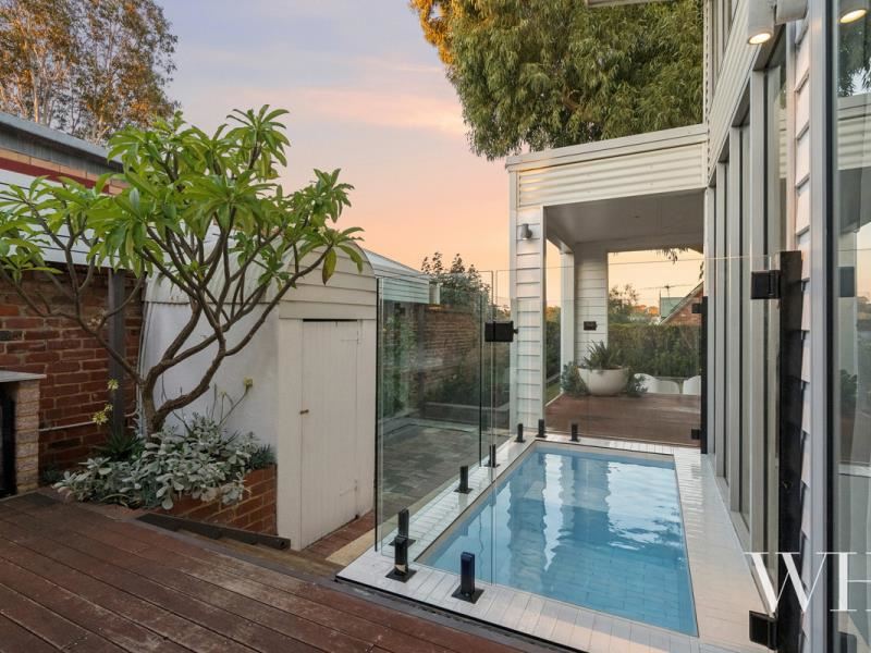 38 King Street, East Fremantle WA 6158