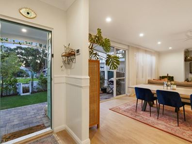 62 Collick Street, Hilton WA 6163