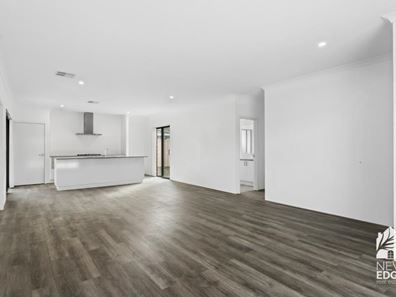 4A/18 Christina Street, Hazelmere WA 6055