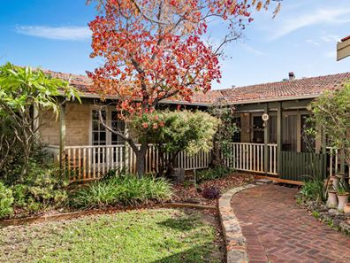 37 Stirk Road, Alfred Cove WA 6154
