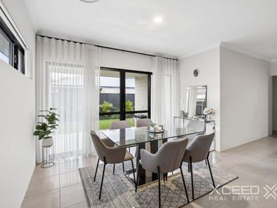 20 Dynasty Way, Forrestdale WA 6112