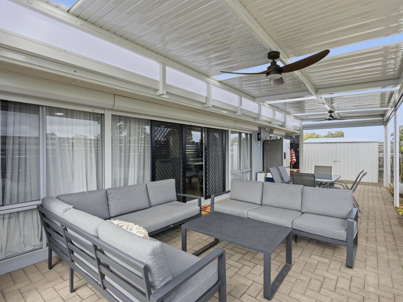 2/20 Tait Street, Armadale WA 6112