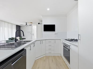 2/20 Tait Street, Armadale WA 6112