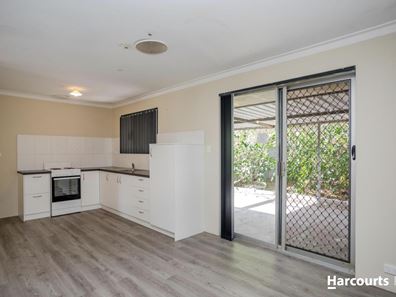 10 Glenhurst Court, Camillo WA 6111