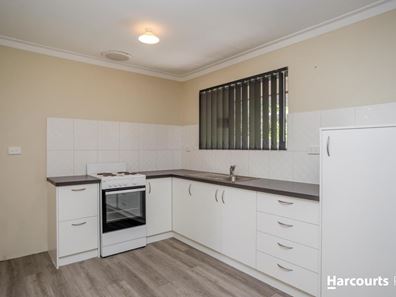10 Glenhurst Court, Camillo WA 6111