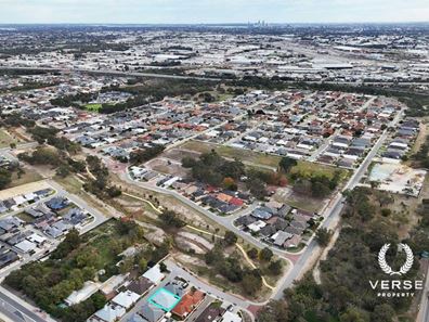 2/9 Pulchella Street, Wattle Grove WA 6107