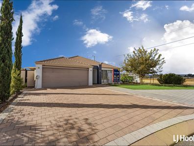 14 St Agnes Green, Southern River WA 6110