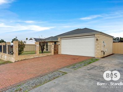 140 Hornibrook Rd, Dalyellup WA 6230