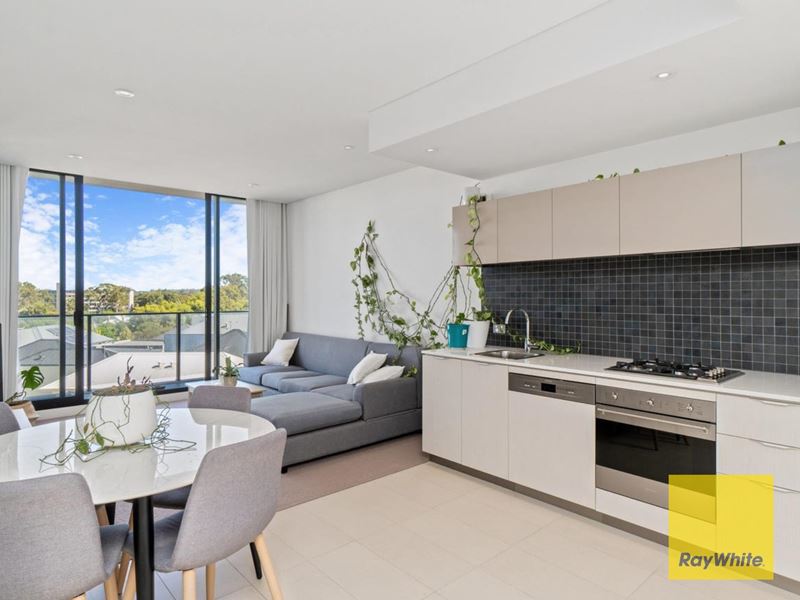 319/1 Kyle Way, Claremont