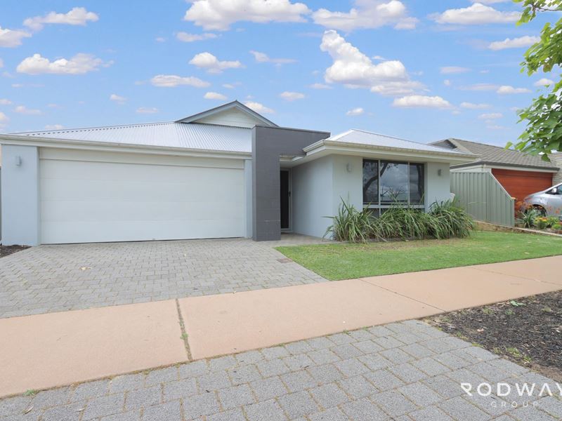 42 Hutchinson Boulevard, Byford WA 6122
