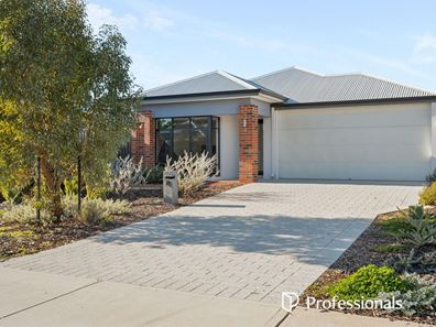 71 Cranwood Crescent, Viveash WA 6056