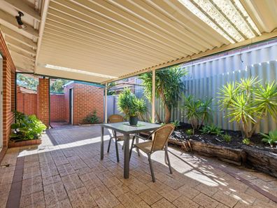 3/6 Salford Street, Victoria Park WA 6100