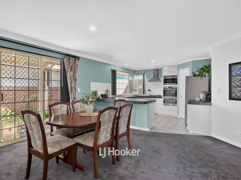 4/243 Old Coast Road, Australind WA 6233