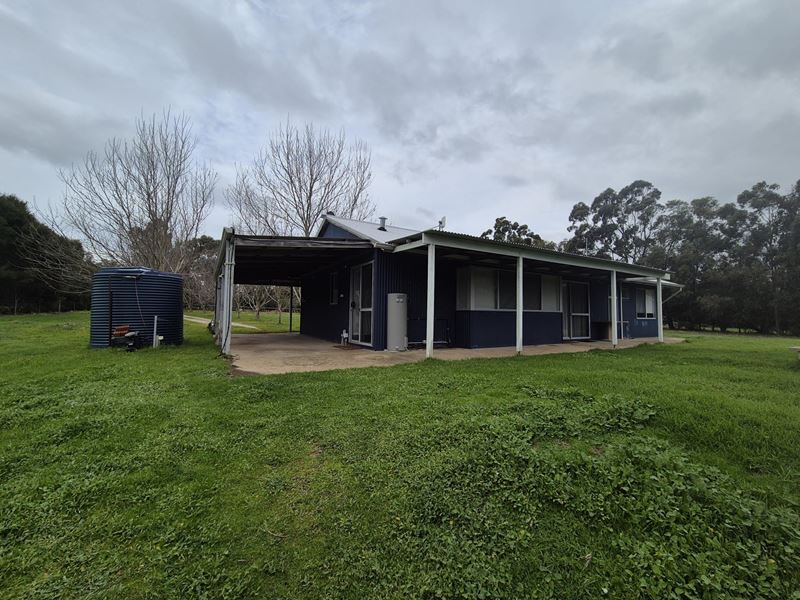 30 Shearers Close, Quedjinup WA 6281