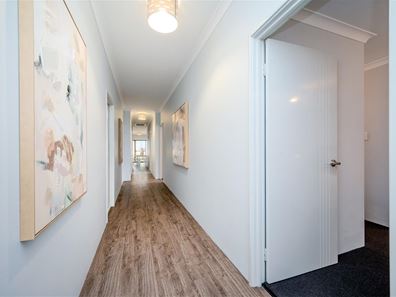 13 Bullata Chase, Jindalee WA 6036