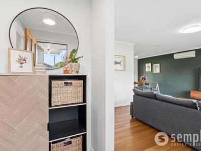 7 Waverley Way, Parkwood WA 6147