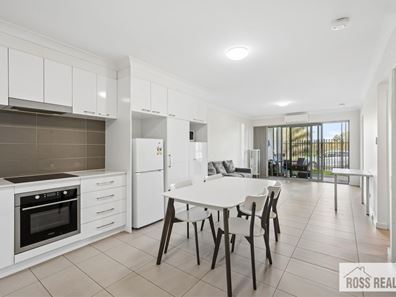 9/16 Grey Street, Cannington WA 6107