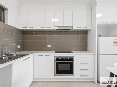 9/16 Grey Street, Cannington WA 6107
