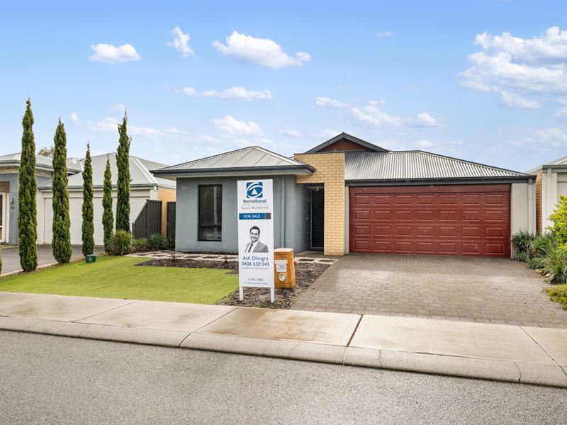 38 Courbette Way, The Vines